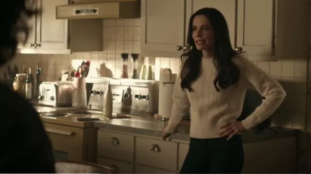 Club Monaco Pointelle Texture Crewneck Sweater worn by Lois Lane (Bitsie Tulloch) as seen in Superman & Lois (S02E11)