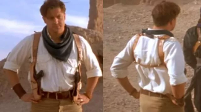 The leather hoslter worn by Rick O'Connell (Brendan Fraser) in the movie The Mummy 