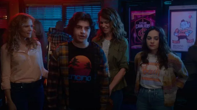 Paige Ryo Venice Beach Graphic T-shirt worn by Samantha LaRusso (Mary Mouser) as seen in Cobra Kai TV show wardrobe (S05E05)