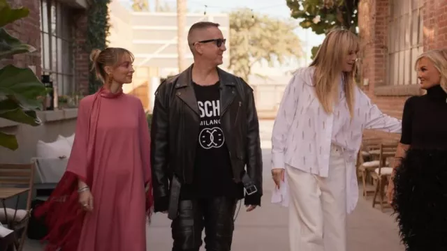 Moschino Couture Dou­ble Smi­ley® T-Shirt worn by Jeremy Scott as seen in Making the Cut (S03E07)