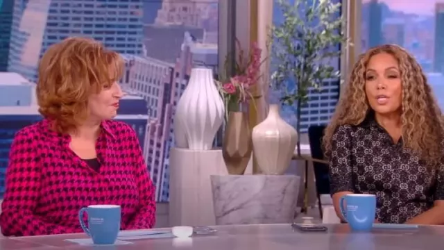 Alice and Olivia Willa Silk Houndstooth Blouse worn by Joy Behar as seen in The View on September 20,2022