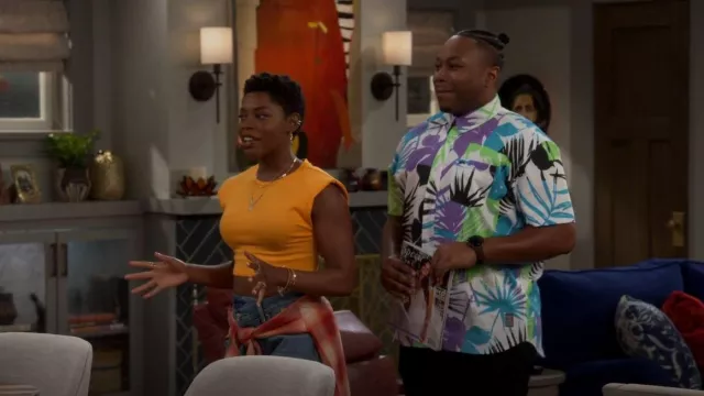 A Tiziano Jerome Shirt worn by Marty (Marcel Spears) as seen in The Neighborhood (S05E01)