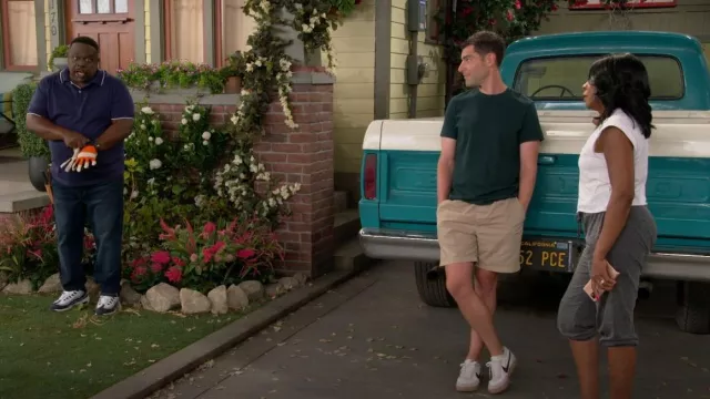 Nike Killshot 2 Leather Sneakers worn by Dave (Max Greenfield) as seen in The Neighborhood (S05E01)