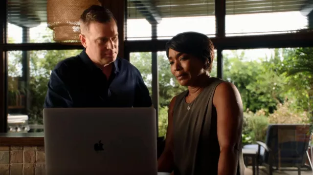 Theory Draped Shoulder Top worn by Athena Grant (Angela Bassett) as seen in 9-1-1 (S04E01)