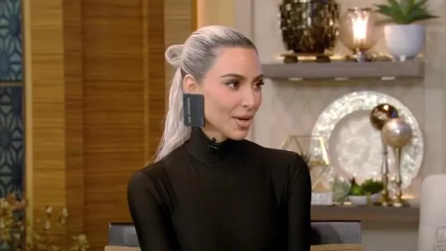 Balenciaga Rec­tan­gu­lar Ear­rings worn by Kim Kardashian as seen in LIVE with Kelly and Ryan on September 26,2022