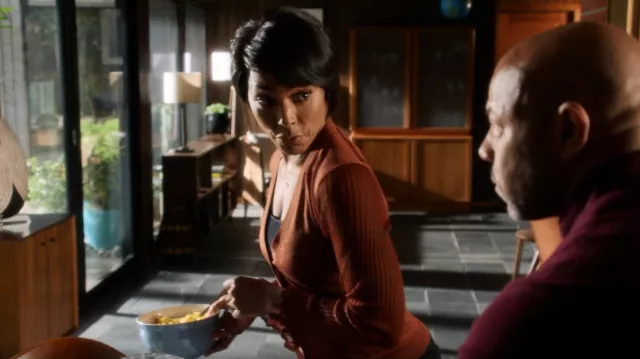 Theory Beri Sheer Sleeve Cardigan worn by Athena Grant (Angela Bassett) as seen in 9-1-1 (S04E11)