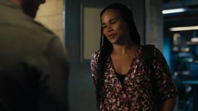 Halogen Cross Front Top worn by Special Agent Sheryll Barnes (Roxy Sternberg) as seen in FBI: Most Wanted (S04E02)