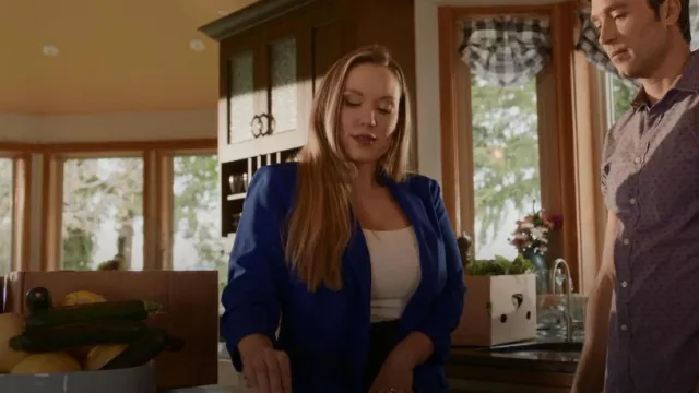 Amanda Uprichard Jane Blazer worn by Jess O'Brien (Laci J Mailey) as seen in Chesapeake Shores (S06E07)