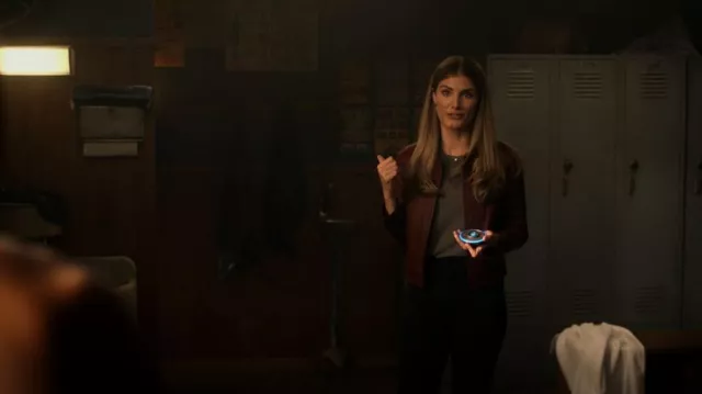 Rag & Bone Crew Slub Tee worn by Addison Agustine(Caitlin Bassett) as seen in Quantum Leap (S01E03)