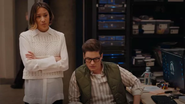 Rag and Bone Renée Sleeveless Sweater worn by Sarah Truong (Mayko Nguyen) as seen in Hudson & Rex (S05E01)