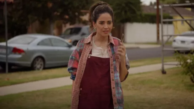 Free People Ziggy OVeralls used by Shannon Diaz (Devin Kelley) as seen in 9-1-1 (S06E05)