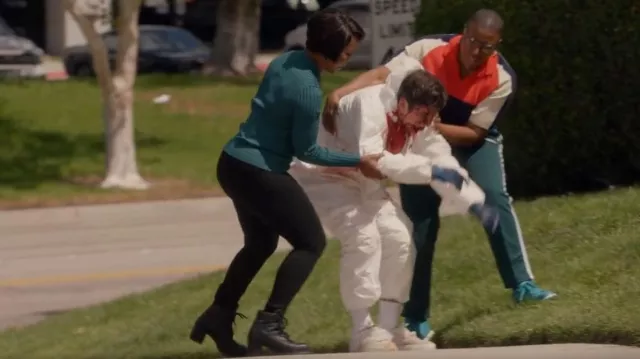 Off White Out of Office Sneaker worn by Henrietta 'Hen' Wilson (Aisha Hinds) as seen in 9-1-1 (S06E06)