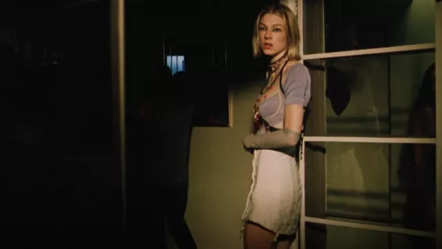 Orseund Iris Gamine Skirt worn by Jules Vaughn (Hunter Schafer) as seen in Euphoria (S02E01)