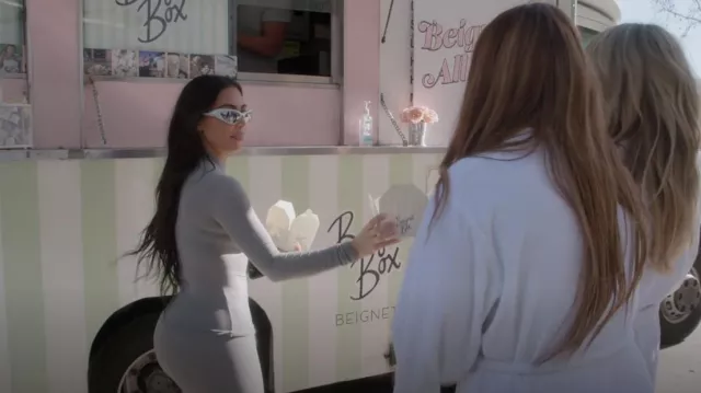 Balenciaga Eyewear Swift Oval-Frame Sunglasses worn by Kim Kardashian as seen in The Kardashians (S02E06)