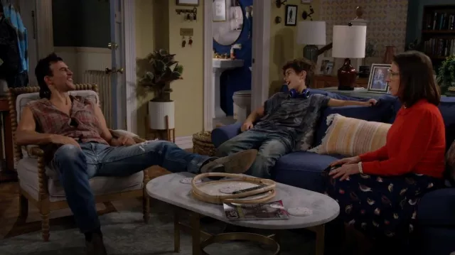 Varga A Little Birdie Told Me Skirt worn by Kat (Mayim Bialik) as seen in Call Me Kat (S03E05)