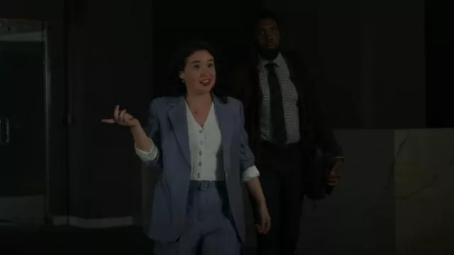 Sandro Huguita Chaqueta a rayas usada por Marissa Gold (Sarah Steele) como se ve en The Good Fight (S06E08)