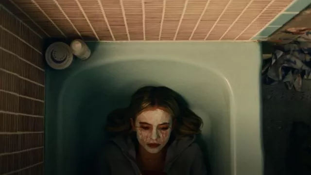 Joon X Moon Lavender Whipped Sugar Soap Body Scrub used by Cassie Howard (Sydney Sweeney) as seen in Euphoria (S02E06)