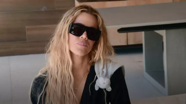 score største Flipper Celine Flat Top Sunglasses worn by Khloé Kardashian as seen in The  Kardashians (S02E07) | Spotern