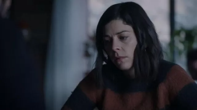 AllSaints Lou Sweater worn by Chelsea (Lindsey Broad) as seen in In the Dark (S04E08)