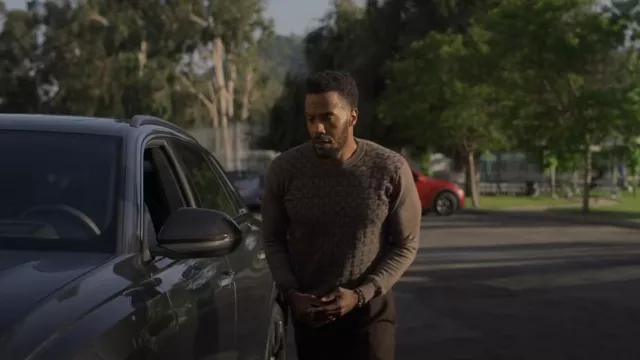 Hugo Abstract Crewneck Sweater worn by Lewis Stewart (McKinley Freeman) as  seen in Reasonable Doubt (S01E09)