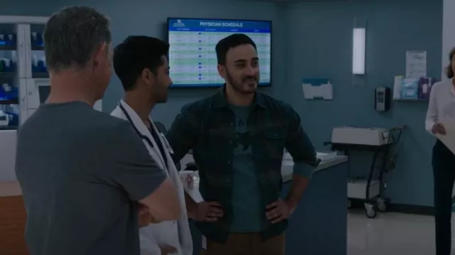 Old Navy Waf­fle Knit Ther­mal Shirt Mens worn by Mario Davila as seen in The Resident (S06E07)