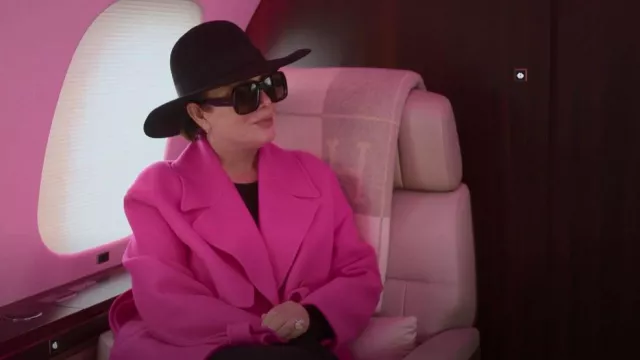 Jacquemus Pink Sabe Oversized Neon Wool Trench Coat worn by Kris Jenner as seen in The Kardashians (S02E08)