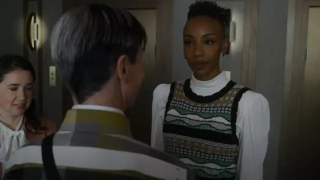 Sandro Tim­o­th­ee Sweater Vest worn by Carmen Moyo (Charmaine Bingwa) as seen in The Good Fight (S06E10)