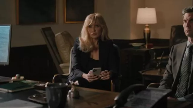 Theory Etiennette Blazer worn by Beth Dutton (Kelly Reilly) as seen in Yellowstone (S05E02)