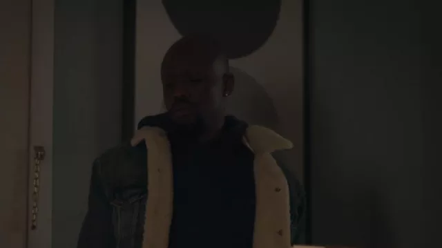 Polo Ralph Lauren Fleece Veste en denim doublée portée par Darnell James (Keston John) comme on le voit dans In the Dark (S04E11)