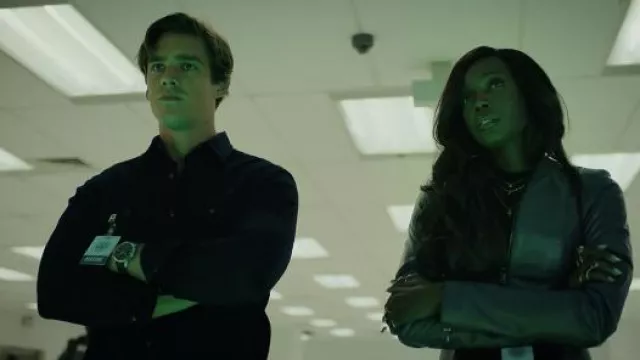 Fossil Watch worn by Dick Grayson (Brenton Thwaites) as seen in Titans TV show outfits (Season 4 Episode 2)