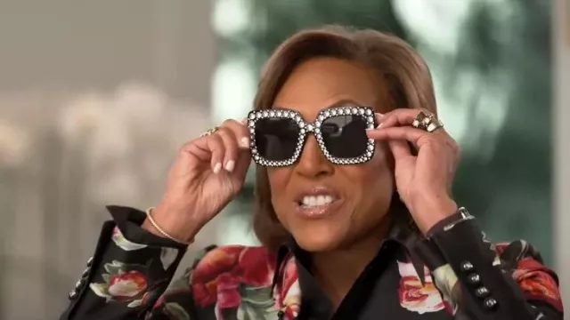 Dolce & Gabbana Floral Print Double Breasted Blazer worn by Robin Roberts as seen in Good Morning America on  November 15, 2022