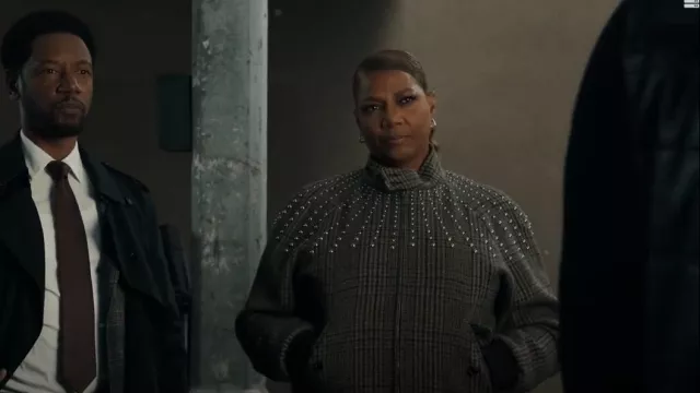 Celine Ted­dy Jack­et With Stand-Up Col­lar worn by Robyn McCall (Queen Latifah) as seen in The Equalizer (S03E06)