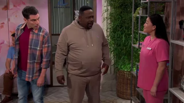 Psycho Bunny French Terry Knit Joggers worn by Calvin Butler (Cedric the Entertainer) as seen in The Neighborhood (S05E08)