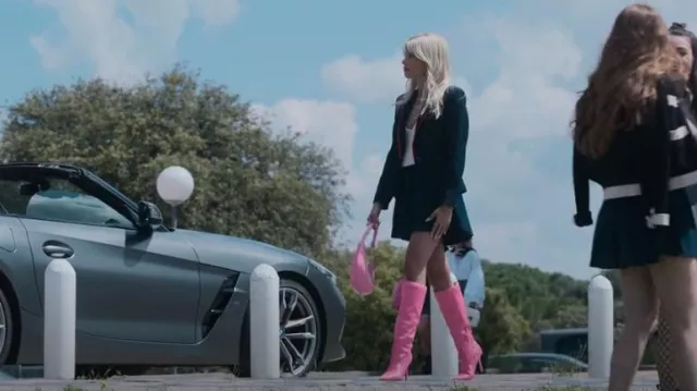 Paris Texas 105 Stilet­to Heeled Boots worn by Isadora (Valentina Zenere) as seen in Elite (S06E08)