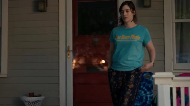 Marni Straight Cut Cropped Pants porté par Libby Epstein (Lizzy Caplan) comme on le voit dans Fleishman Is in Trouble (S01E01)