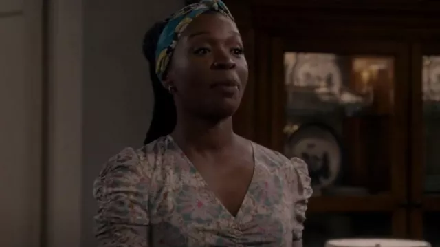 Veronica Beard Henrieta Chemisier porté par Abishola (Folake Olowofoyeku) vu dans Bob Hearts Abishola (S04E08)