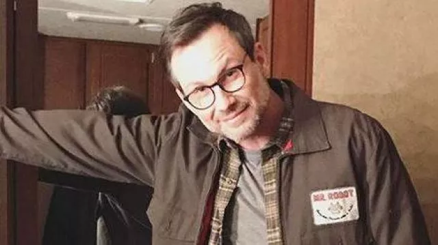 Patch brown jacket worn by Mr. Robot (Christian Slater) in Mr. Robot TV show wardrobe (Season 1 Episode 3)