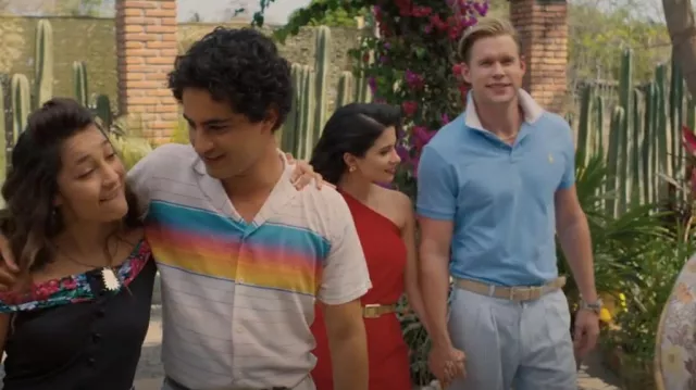 Polo Ralph Lauren Custom Slim Polo porté par Chad (Chord Overstreet) vu à Acapulco (S02E07)