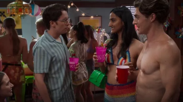 Zara Mini City Bag worn by Bela Malhotra (Amrit Kaur) as seen in The Sex Lives of College Girls (S02E05)