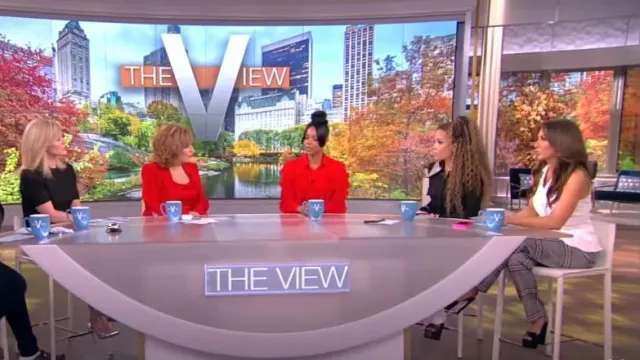 Cinq a Sept Mckenna Twisted Top worn by Alyssa Farah as seen in The View on December 1, 2022