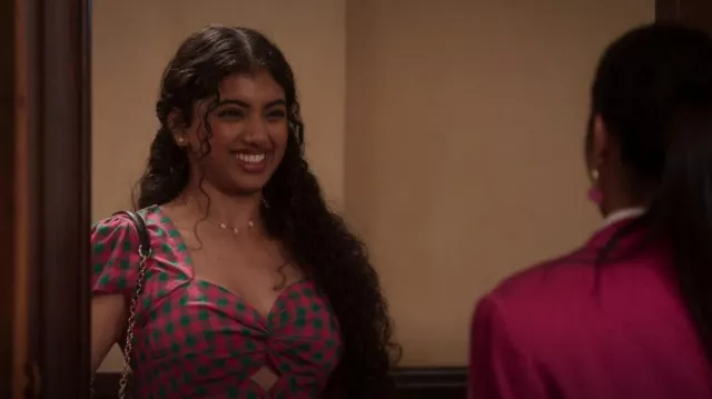Zara GIngham Linen Top worn by Avantika Vandanapu as seen in The Sex Lives of College Girls (S02E08)
