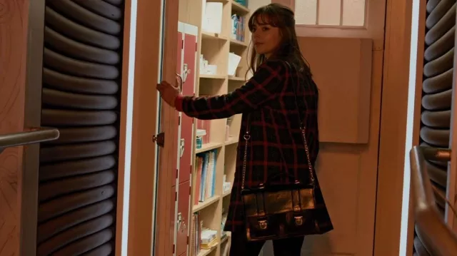 Deena & Ozzy at Urban Outfitters Vintage Style Satchel worn by Clara (Jenna Coleman) as seen in Doctor Who (S08E02)
