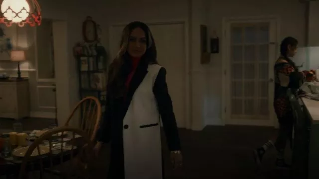 Alice + Olivia Nico­la Colour Block Coat worn by Cindy Burman (Meg DeLacy) as seen in DC's Stargirl (S03E13)