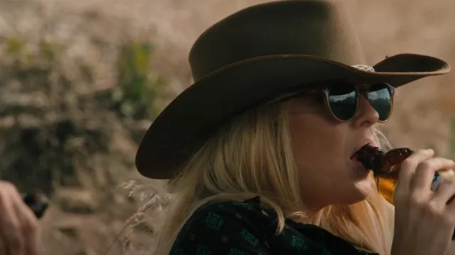 Oliver Peoples Malley Sunglasses worn by Beth Dutton (Kelly Reilly) as seen in Yellowstone (S05E06)