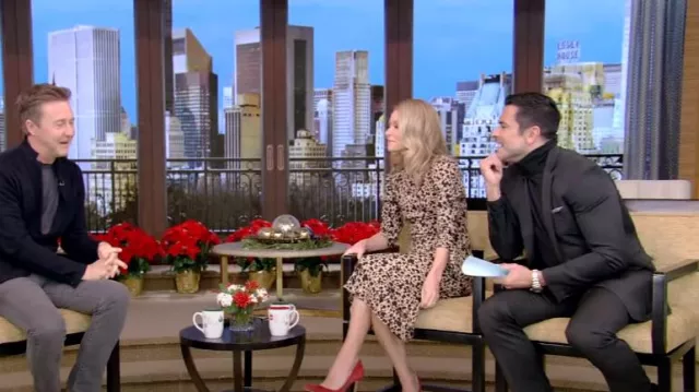 Reformation Port Print Long Sleeve Midi Dress worn by Kelly Ripa as seen in LIVE with Kelly and Ryan on December 12, 2022