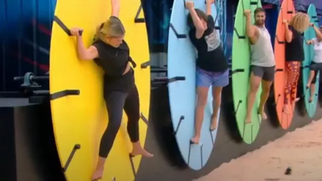 Lululemon Base Pace Leggings worn by Aleisha Campbell as seen in Big Brother Australia (S14E26)