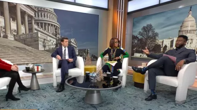 Victoria Beckham Jupe midi côtelée côtelée en mélange de coton portée par Gayle King comme vu dans CBS Mornings le 12 décembre 2022