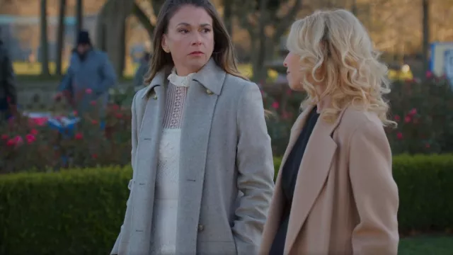 Givenchy Mélange Wool Coat worn by Liza Miller (Sutton Foster) as seen in Younger (S07E02)