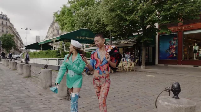 Tienda Louis Vuitton en París como se ve en Emily en la serie de televisión  París (S03E01)