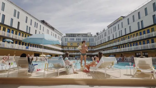 Hôtel Molitor Paris Pool used by Emily Cooper (Lily Collins) in Emily in Paris TV show (S03E05)